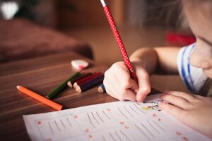 Estado de Goiás é premiado pela melhor educação pública do Brasil; Goianésia tem a melhor alfabetização